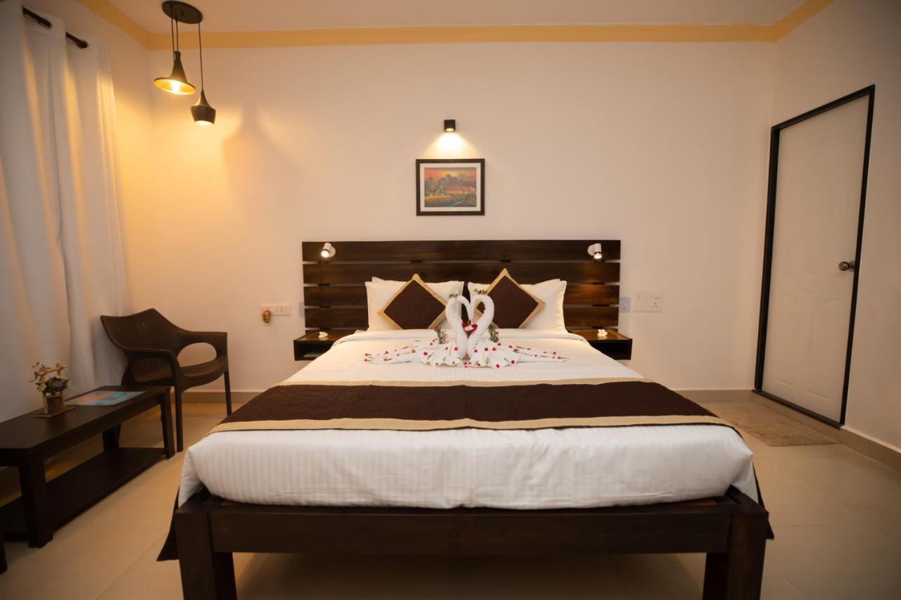 The Woodside Inn Benaulim Extérieur photo